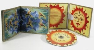 Recycled CD Jacket 4pp thumbhole ntoch pocket booklet